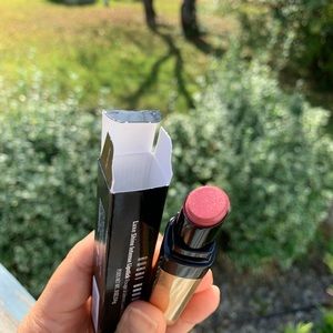 Bobbi brown lipstick trailblazer color